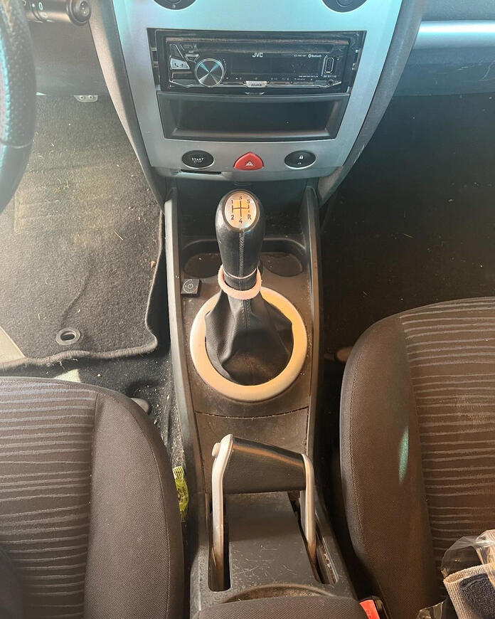 ČIŠTĚNÍ INTERIERU PŘED