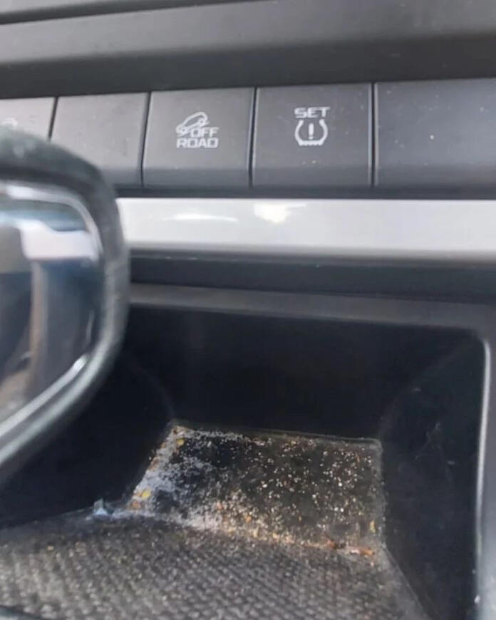 Čištění středového kastlíku Před