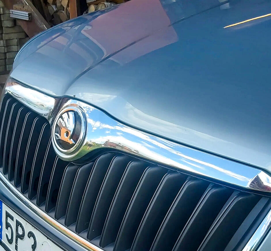 strojní leštění chromové masky PO